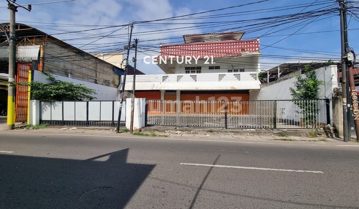 Dijual Cepat Gudang Lokasi Strategis Dekat Trans Jakarta