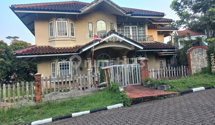 Dijual Rumah Dua Lantai di Villa Cinere Mas