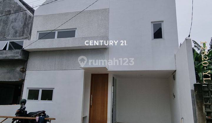 Dijual Rumah Dlm Cluster Aman Fasilitas Swimming Pool Di Cirendeu 1