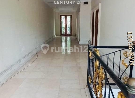 Disewakan Rumah di Kebayoran Baru Jakarta Selatan 2