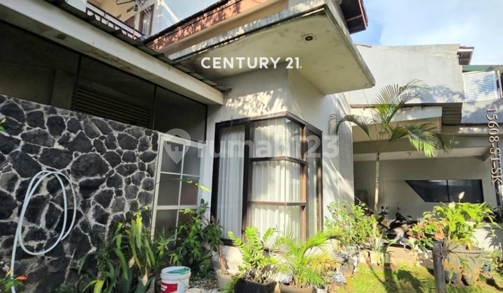 For Sale, Hook Position House Within a Cluster in Sector 9 Bintaro For Sale, Hook Position House Within a Cluster in Sector 9 Bintaro