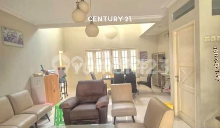 Dijual Rumah Luas dan Nyaman di Bintaro Jaya Sektor 9 2