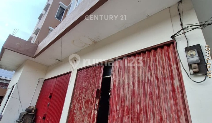 For Rent 4-Storey Shophouse Suitable for Business or Office in Sector 3 2