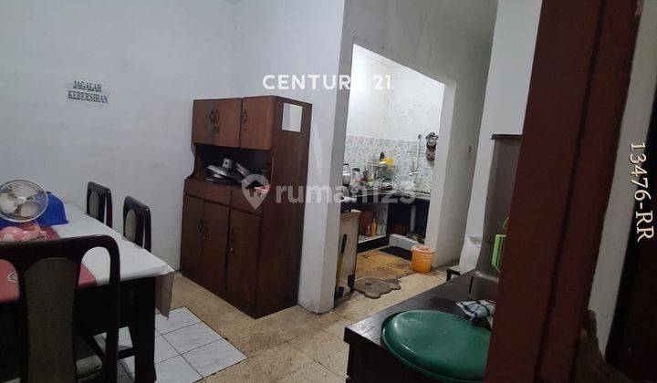 Di Jual Kost2 Di Daerah Strategis Jakarta Selatan  2