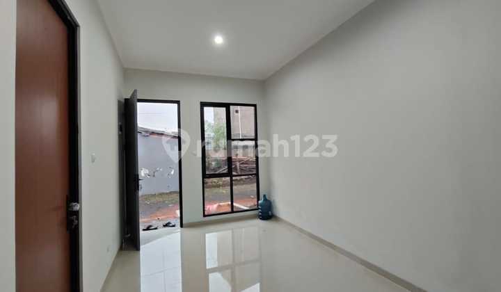 Luxury Good Affordable Ready to Occupy Bintaro 2