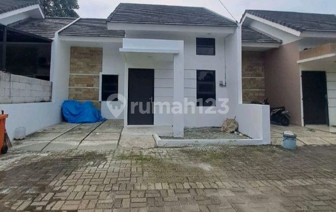 Good, Cheap, Ready-to-Occupy Modern Homes at Srikandi Brindavan. Good, Cheap, Ready-to-Occupy Modern Homes at Srikandi Brindavan.