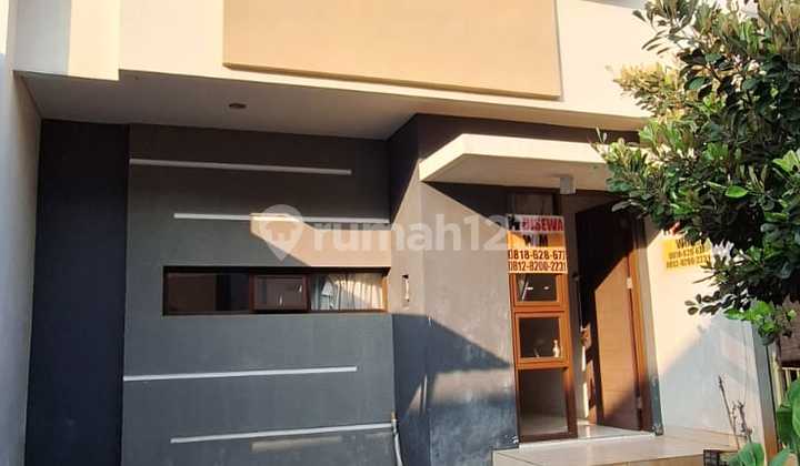 Luxury Affordable Good Ready-to-Occupy Home Bintaro