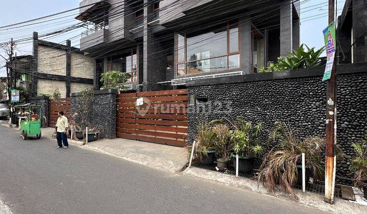 Rumah Minimalis Lokasi Strategis Dekat Kemang 08176881555 1