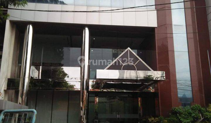 Dijual Gedung Terawat di Menteng Area Jakarta Pusat 08176881555 2