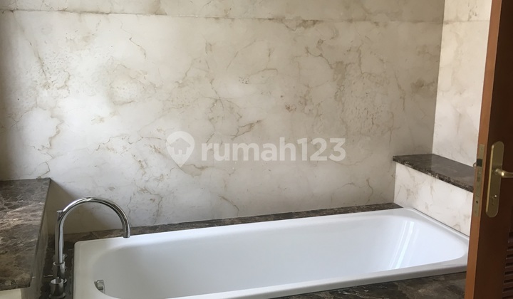 Modern Minimalist House for Rent in Cilandak Area 08176881555 2