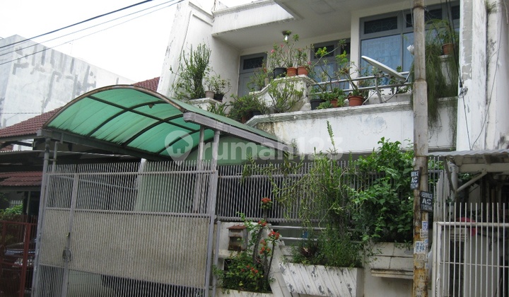 2-Story House, in Sunrise Garden, West Jakarta.