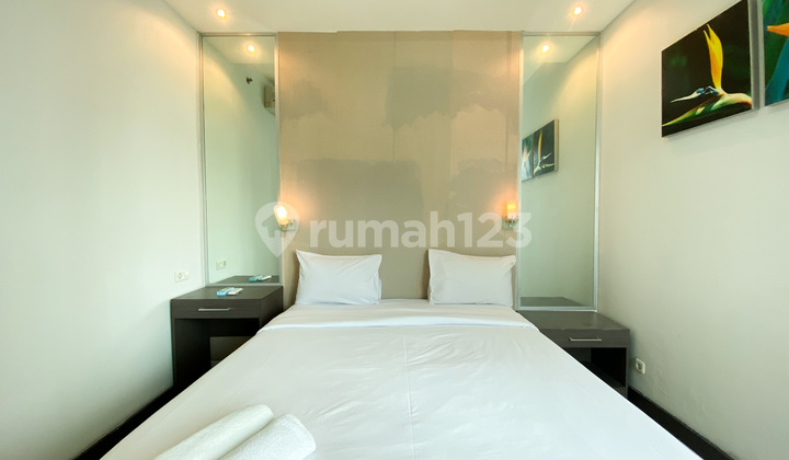 Furnished Apartemen Crown Court Executive Condominium