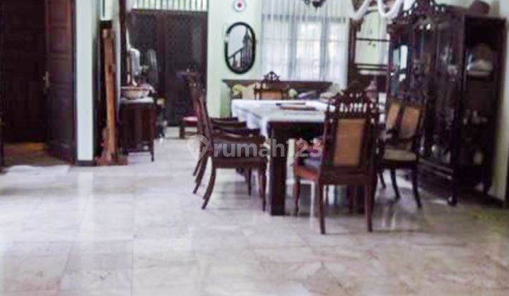4BR/5BR/6BR House at Perumahan Kemang Pratama By Travelio 16