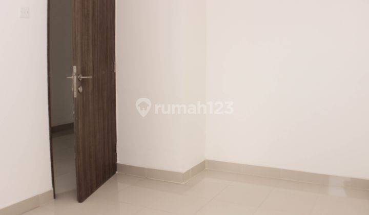 2br Unfurnished At Sunter Icon Apartment By Travelio 2