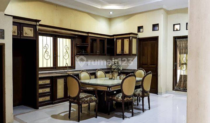 5BR/7BR House at Komplek Diskum AD By Travelio Realty 14