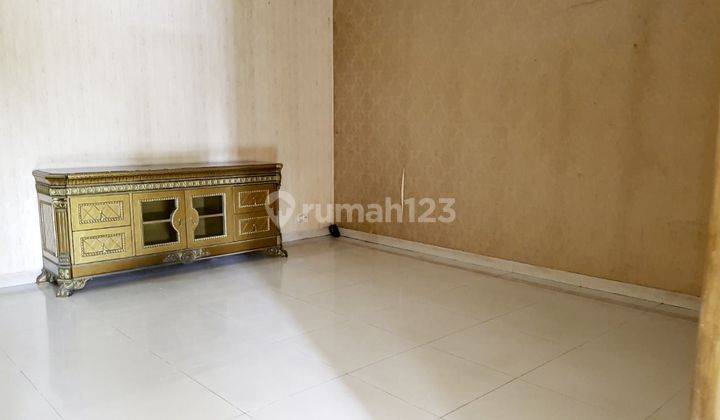 5BR/7BR House at Komplek Diskum AD By Travelio Realty 20