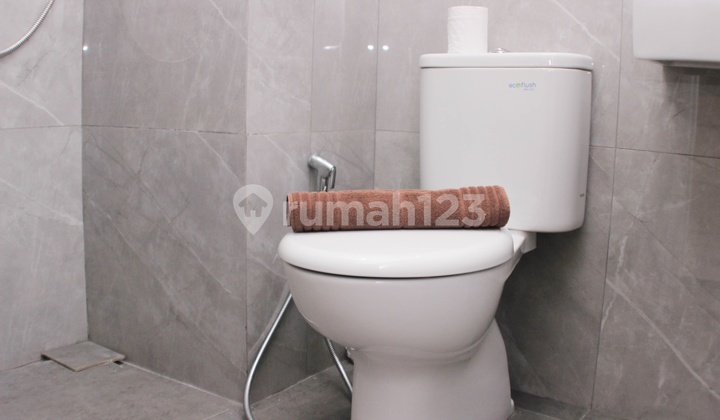 Studio Furnished/Unfurnished at Sayana Apartment By Travelio 9