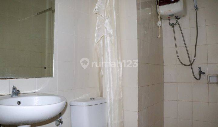 Studio, 1BR, 2BR Full Furnished and  Unfurnished At Apartemen Seasons City Latumenten By Travelio 34