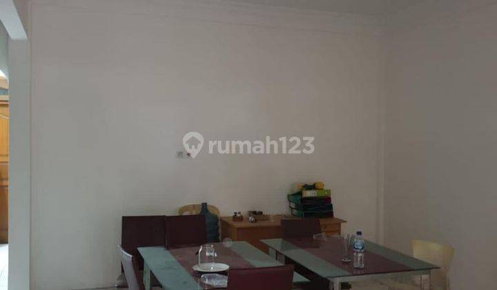 Spacious And Homey Living 6br House At Proklamasi Depok By Travelio Realty 12