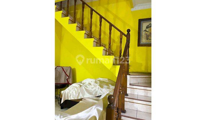 Strategic 4br House At Perumahan Villa Asri By Travelio Realty 10