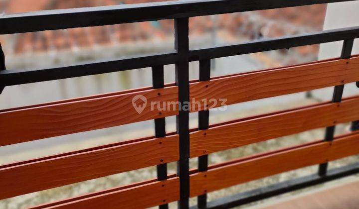 Spacious 4BR House at Curugmekar By Travelio Realty 10