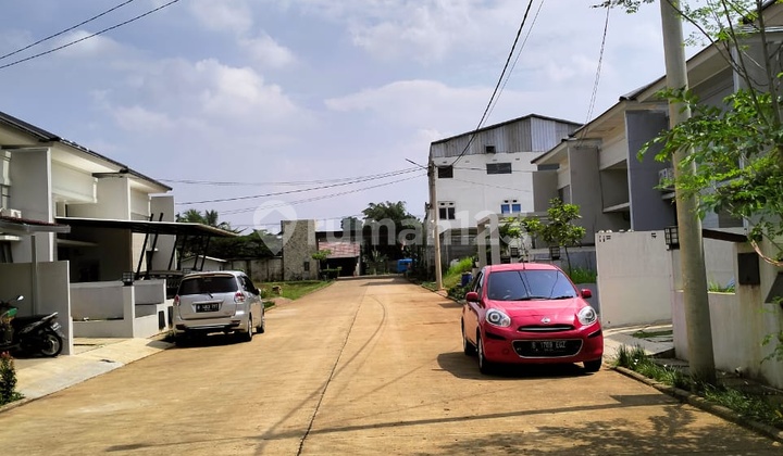 Restful and Homey Living 3BR House at Jagorawi Golf Estate By Travelio Realty 9