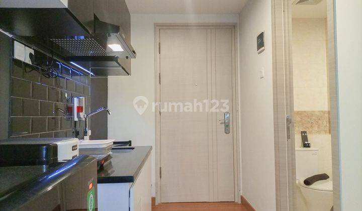 Studio Furnished At Mataram City Apartment By Travelio 17
