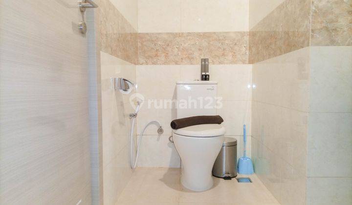 Studio Furnished At Mataram City Apartment By Travelio 22