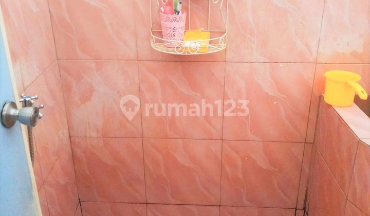 4BR Furnished House at Perum Pondok Indraprasta By Travelio Realty 5
