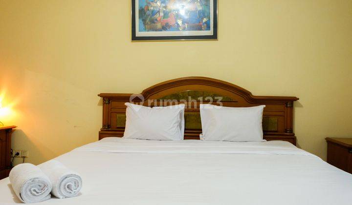 2BR Fully Furnished at Red Top Apartment By Travelio 3