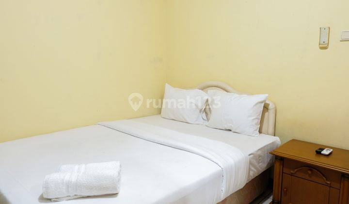 2BR Fully Furnished at Red Top Apartment By Travelio 11