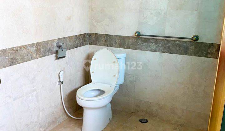 6br Unfurnished House At Ancol Timur By Travelio Realty 13