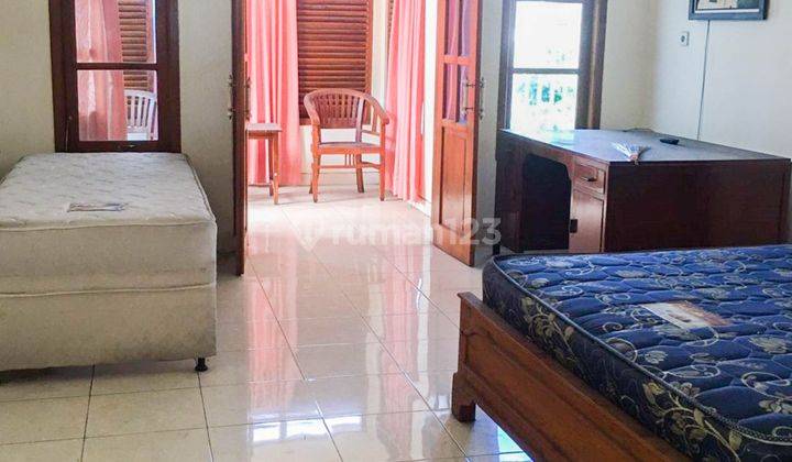 5br Furnished House At Raya Banteng Sleman By Travelio Realty 3