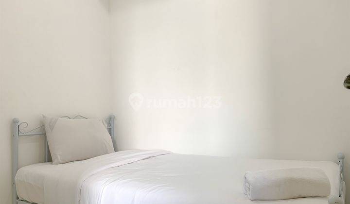 2br Furnished Apartemen Menara Kebon Jeruk By Travelio 2