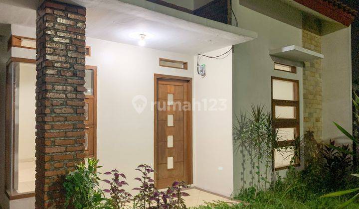 2br 3br House At Bukit Tamphayan River View By Travelio 24