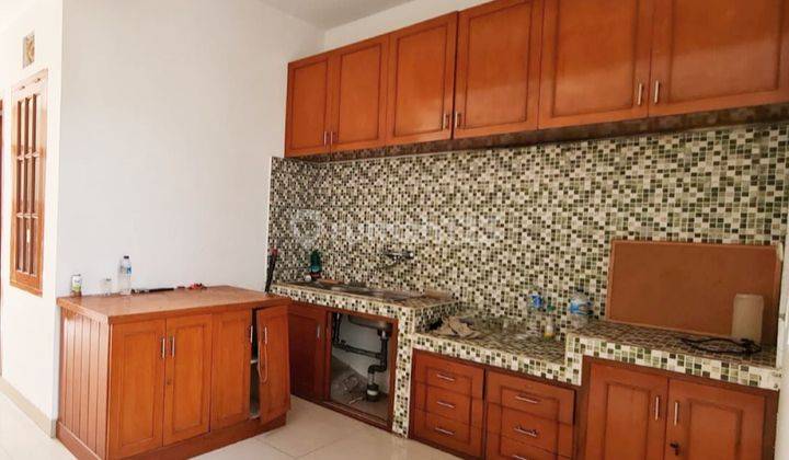 5br House At Pasir Impun By Travelio Realty 6