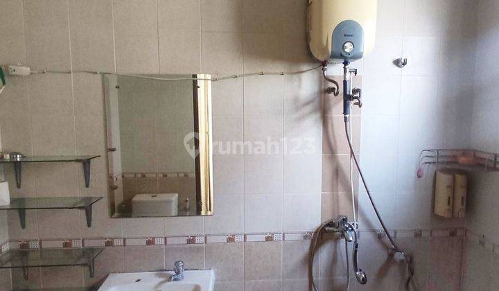 2br 3br 4br 5br 6br House At Kota Wisata Cibubur By Travelio 64