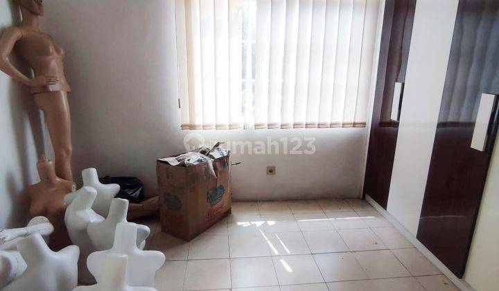 Homey 2br 3br House At Taman Hijau Townhouse By Travelio Realty 8