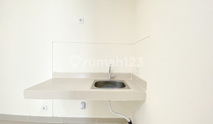 Studio 1br Furnished Unfurnished Apartemen B Residence By Travelio 21