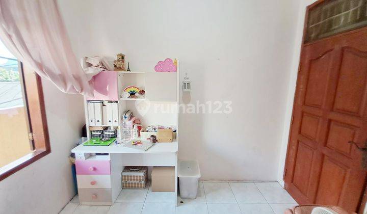 4br 7br House At Swasembada Timur By Travelio 18