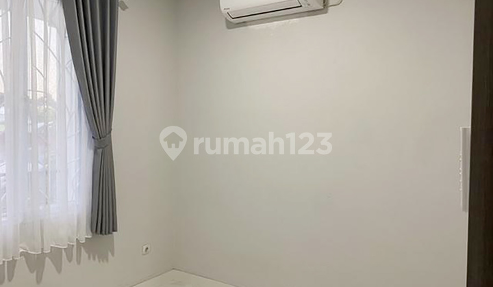 3br House At Jatimulya Small Living 2 By Travelio Realty 22