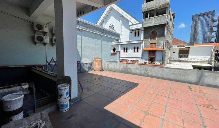 12br House At Pakis Tirtosari By Travelio Realty 9
