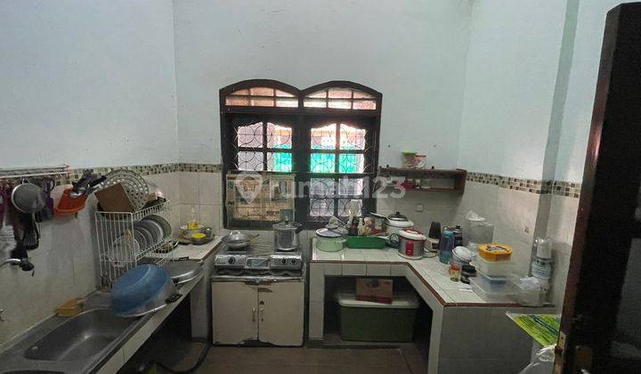12br House At Pakis Tirtosari By Travelio Realty 11