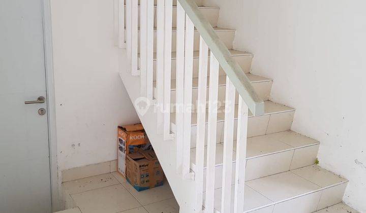 2br 3br House At Perumahan Serpong Lagoon By Travelio 13