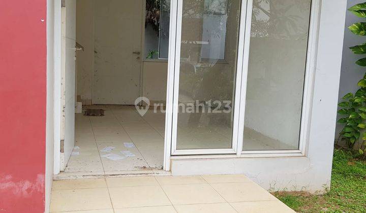 2br 3br House At Perumahan Serpong Lagoon By Travelio 19