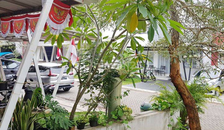 2br 3br House At Perumahan Serpong Lagoon By Travelio 18
