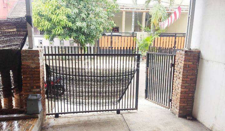 2br House At Permata Legenda By Travelio Realty 7