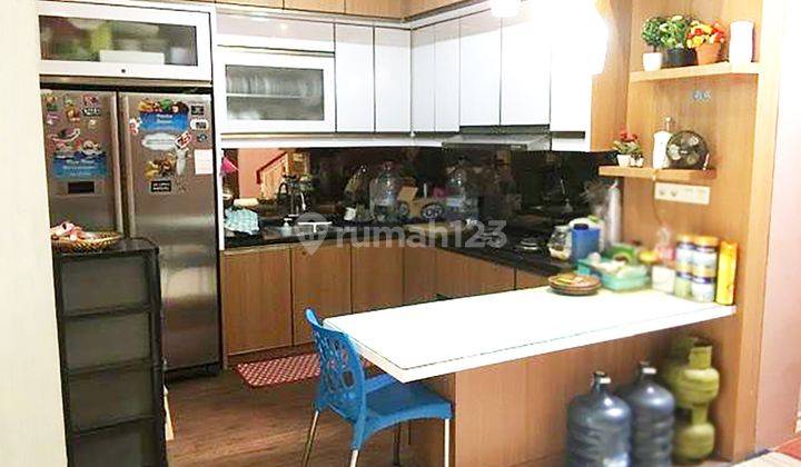 Furnished 3br House At Town House Margonda By Travelio Realty 5