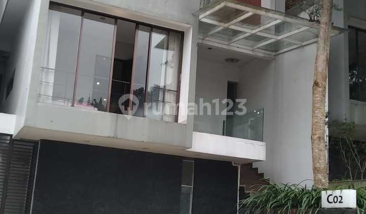 4br House At Pramestha Resort Town By Travelio Realty 15