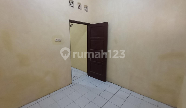 Unfurnished 2br House At Delima Raya By Travelio Realty 5